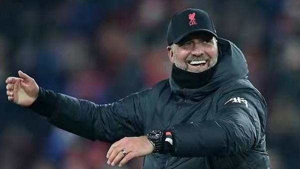 匈牙利34岁男子创下电子游戏马拉松最长时长纪录