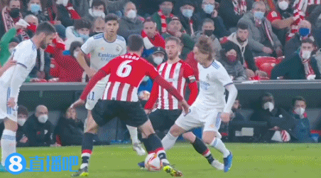 射击肉鸽游戏《挺进地牢》手游预告公布 4月19日封测