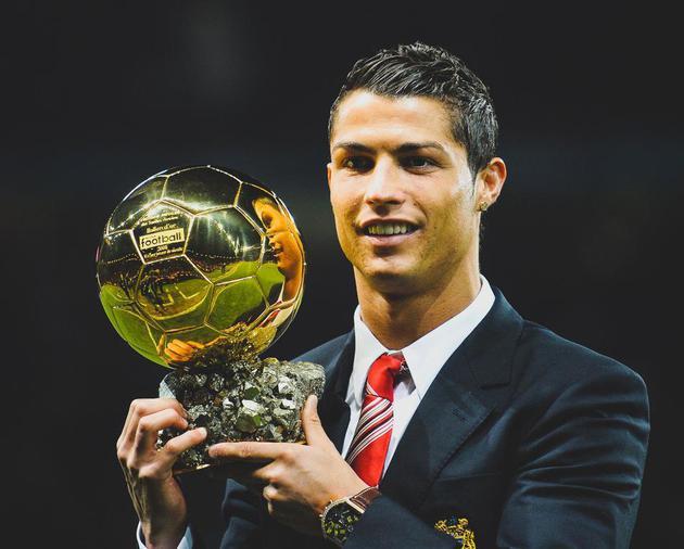 慢的哈登类型，再加个慢中锋祖吧，快船这样的组合会在季后赛走不远的，常规赛还能有点意思