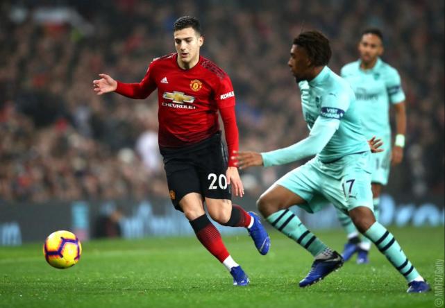 [图]黄政宇破门奥乌苏世界波 浙江队战平山东泰山