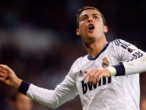 内维尔：曼联需要熟悉英超且能承压的主帅